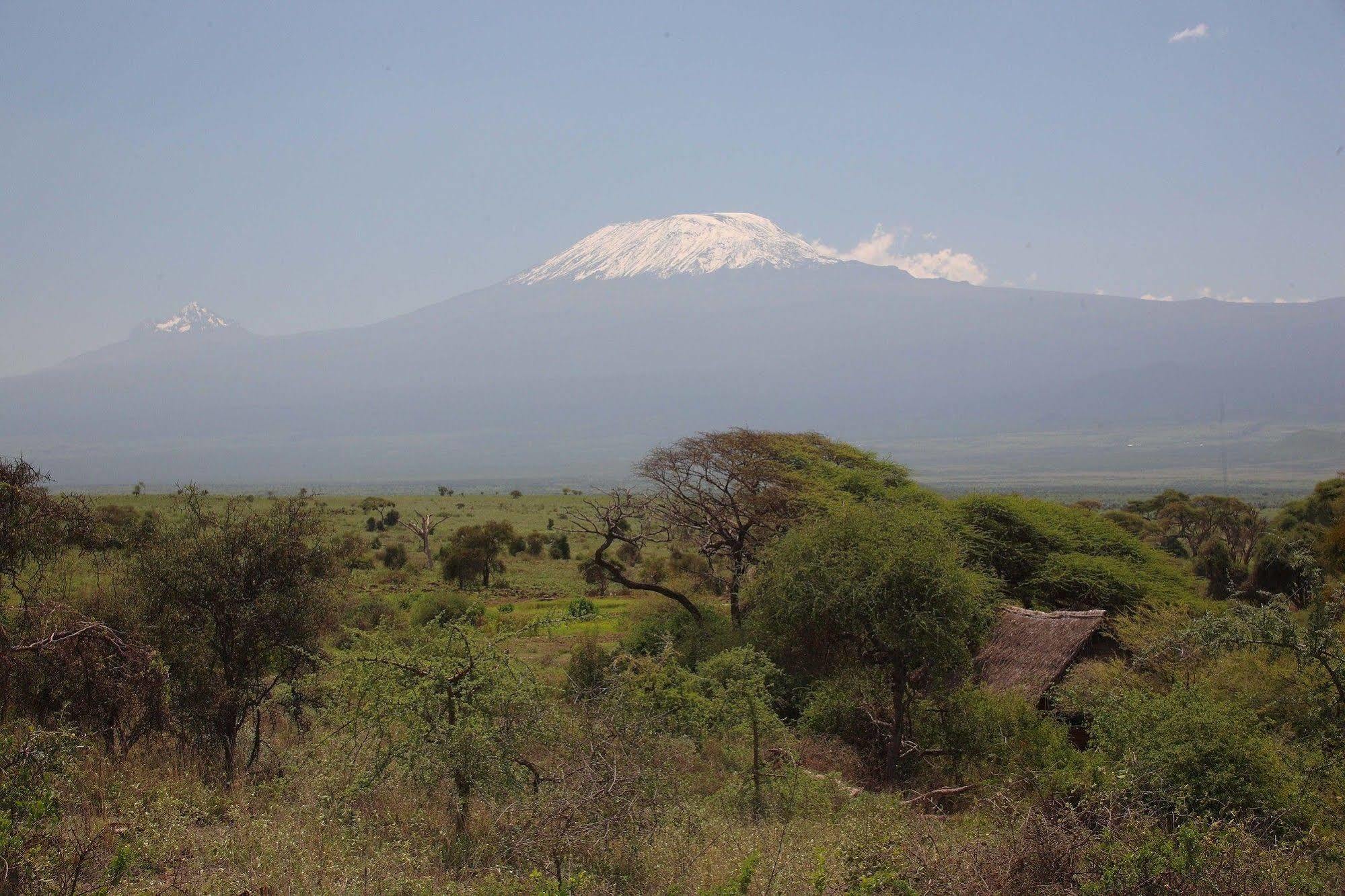 Elewana Tortilis Camp Hotell Amboseli Exteriör bild